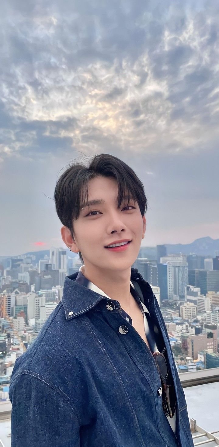 Joshua Hong