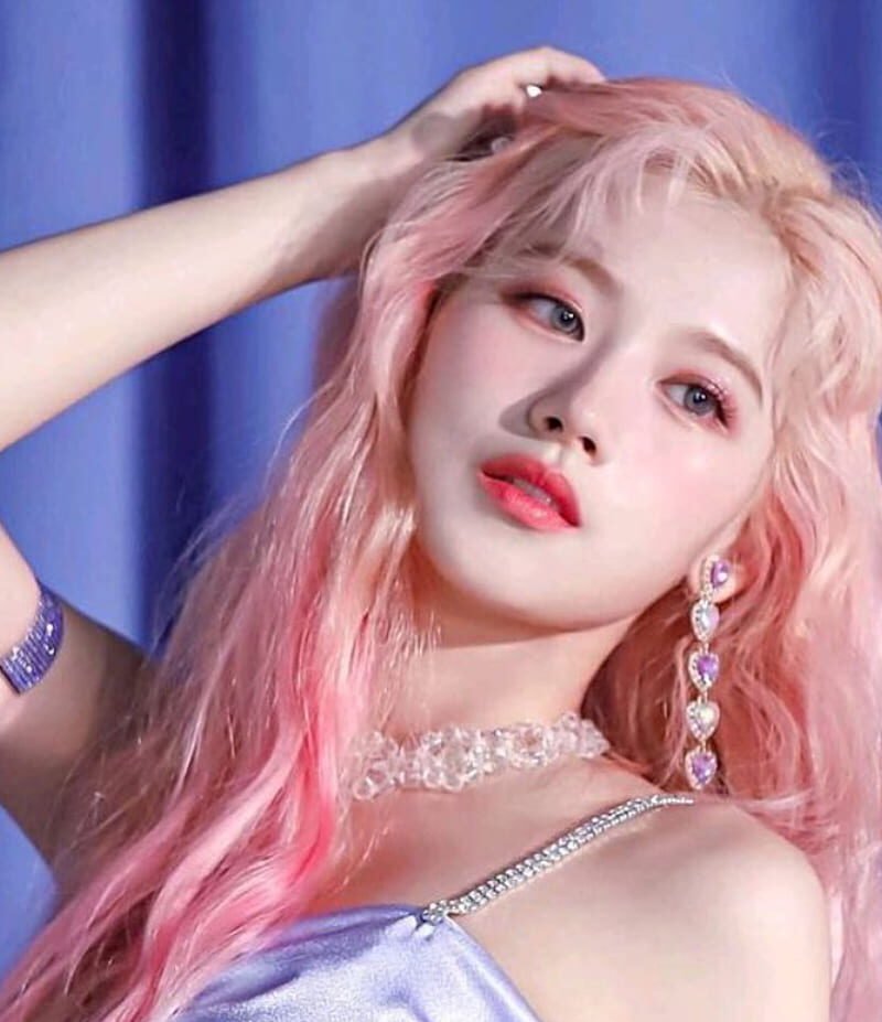 Minatozaki Sana
