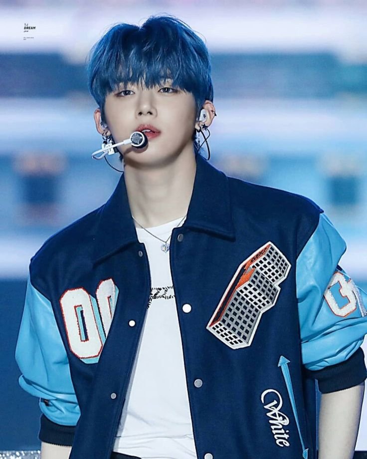 YEONJUN (연준)