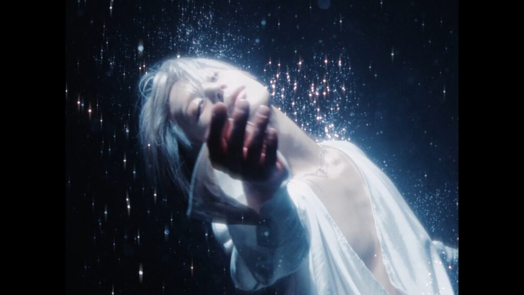 FLOAT Lyrics 가사 » TAEMIN (태민) | LyricsGroove