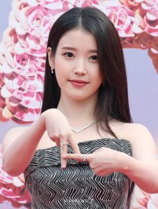 IU